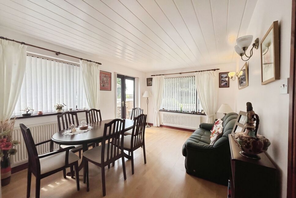 Dining / Sun Room
