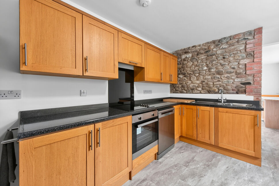 Kitchen / Breakfast Room