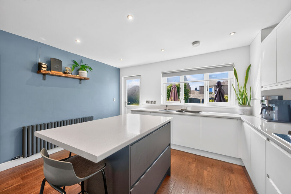 Kitchen / Breakfast Room