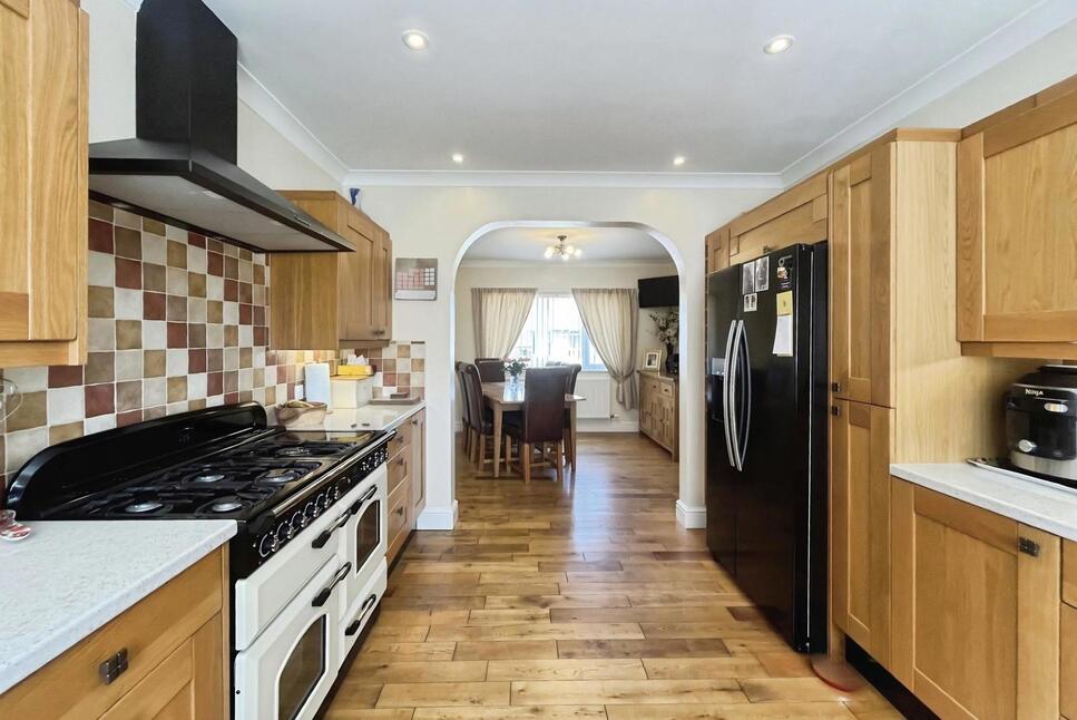 Kitchen / Dining Room