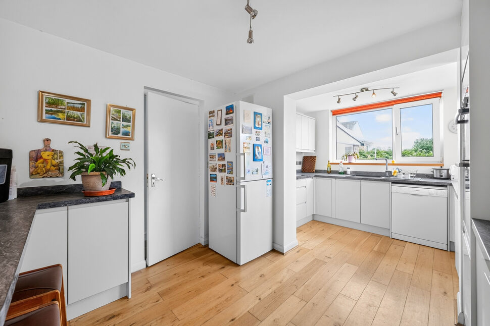 Kitchen / Breakfast Room