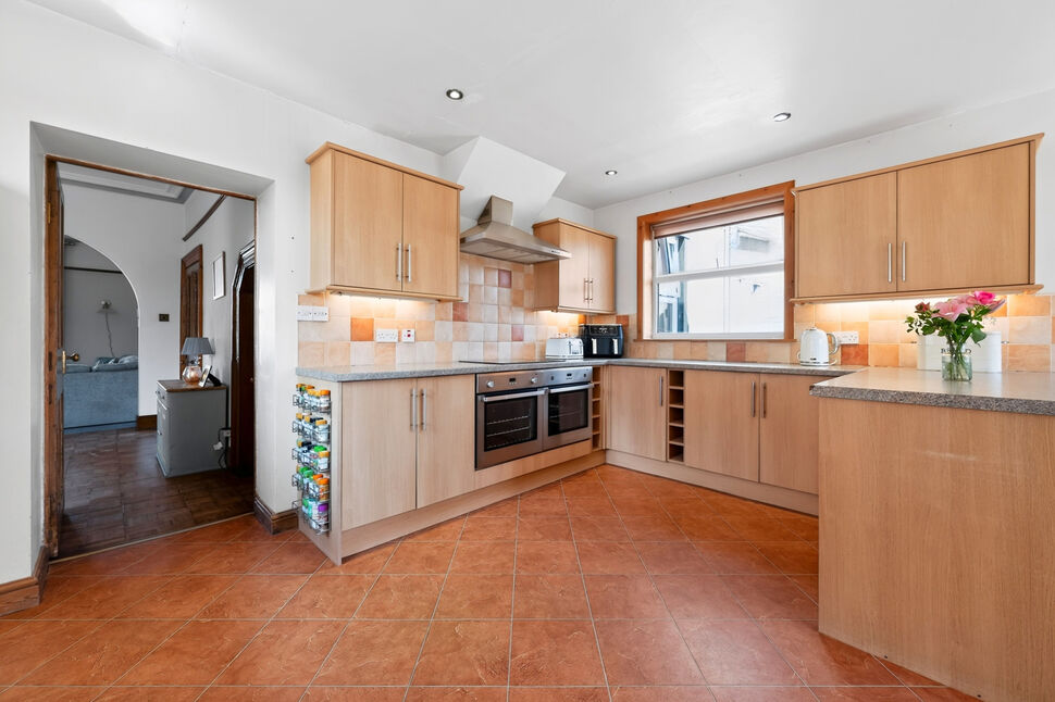 Kitchen / Breakfast Room