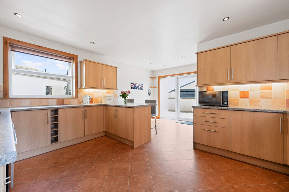 Kitchen / Breakfast Room