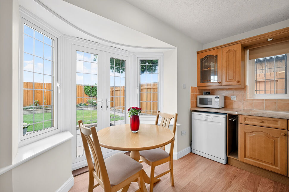 Kitchen / Breakfast Room