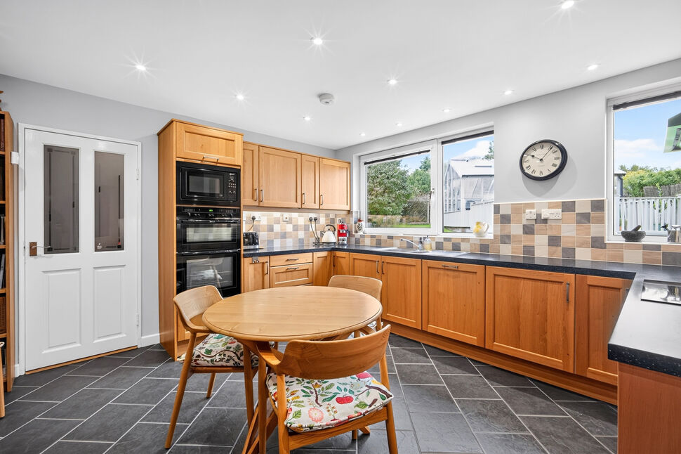 Kitchen / Breakfast Room