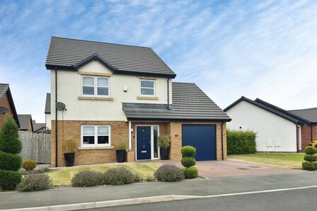 Woodside Park, 3 bedroom Detached House for sale, &pound;280,000