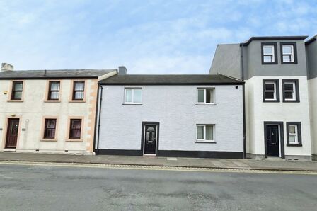 3 bedroom End Terrace House for sale
