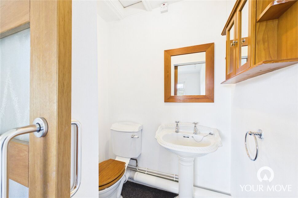 WC Cloakroom