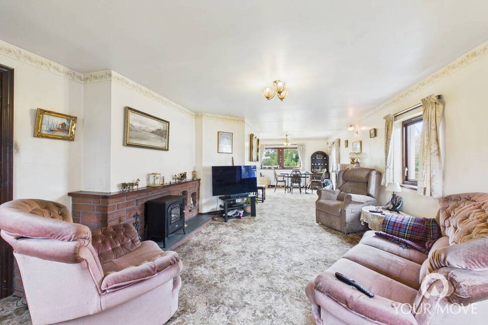 Living / Dining Room