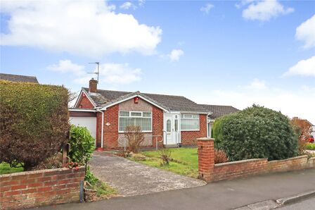 Stampley Close, 2 bedroom Semi Detached Bungalow for sale, £160,000