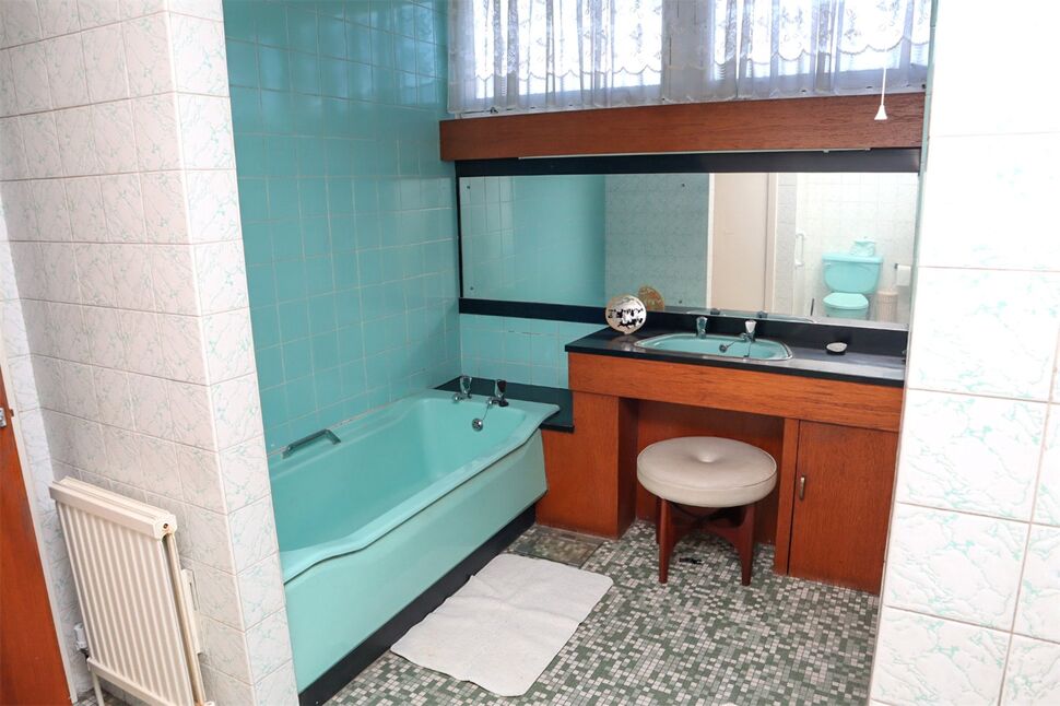 3 bedroom Detached House for sale, Kennedy Street, Wishaw, ML2 £190,000