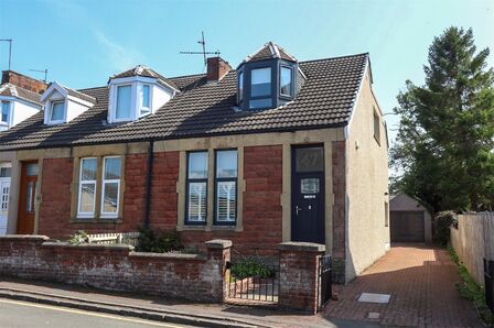 East Academy Street, 2 bedroom End Terrace House for sale, £162,500