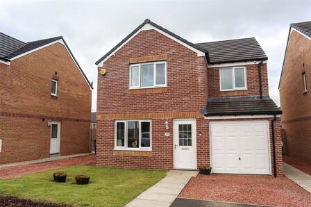 Caledonian Crescent, 4 bedroom Detached House for sale, £259,000