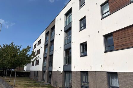1 bedroom Flat for sale