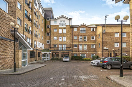 2 bedroom  Flat to rent