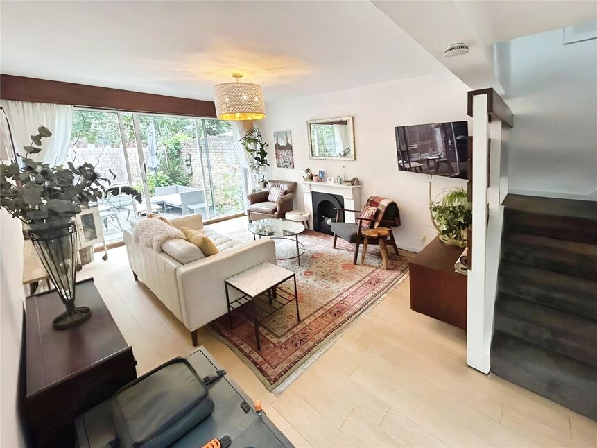 Main image of 4 bedroom Mid Terrace House to rent, Caroline Close, Croydon, CR0
