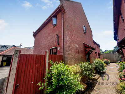 2 bedroom End Terrace House for sale