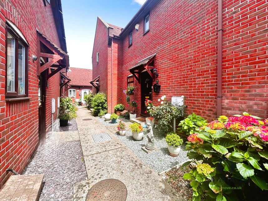 Main image of 2 bedroom End Terrace House for sale, Riverside Mews, Bridle Path, Croydon, CR0