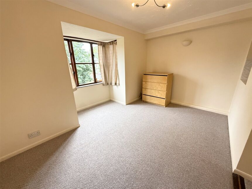 Main image of 1 bedroom Flat to rent, 49 Foxglove Way, Wallington, Surrey, SM6