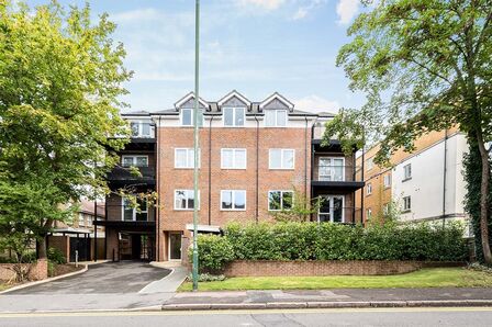 2 bedroom  Flat to rent