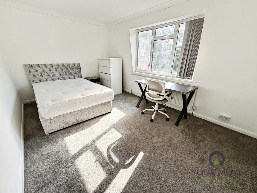Main image of 1 bedroom Detached Property to rent, Brighton Road, Hooley, Surrey, CR5