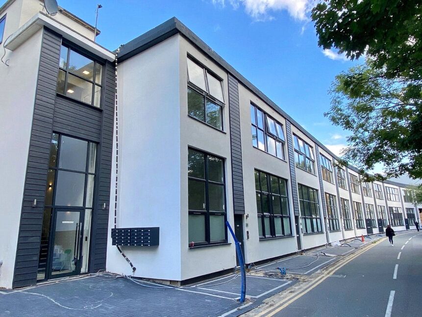 Main image of 1 bedroom Flat to rent, Restmor Way, Wallington, SM6