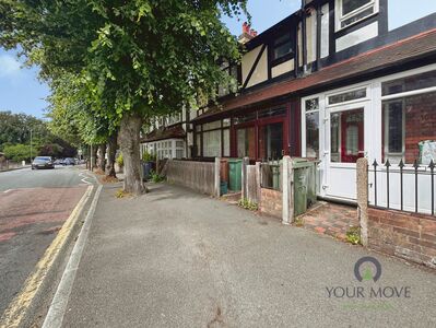 Woodcote Road, 3 bedroom Mid Terrace House for sale, &pound;425,000