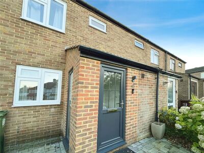 Redford Avenue, 2 bedroom  Flat to rent, £1,800 pcm
