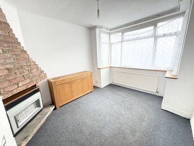 Bensham Lane, 1 bedroom Property to rent, &pound;900 pcm