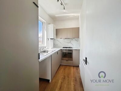 1 bedroom Flat for sale