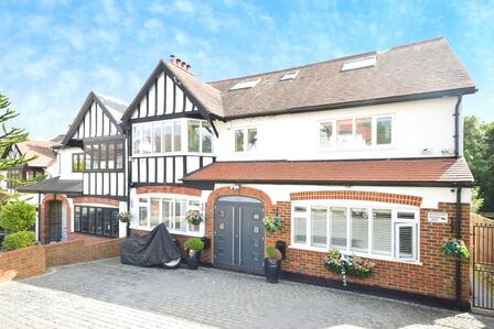 Oakhurst Rise, 1 bedroom Property to rent, &pound;900 pcm