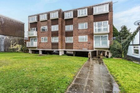 2 bedroom  Flat to rent