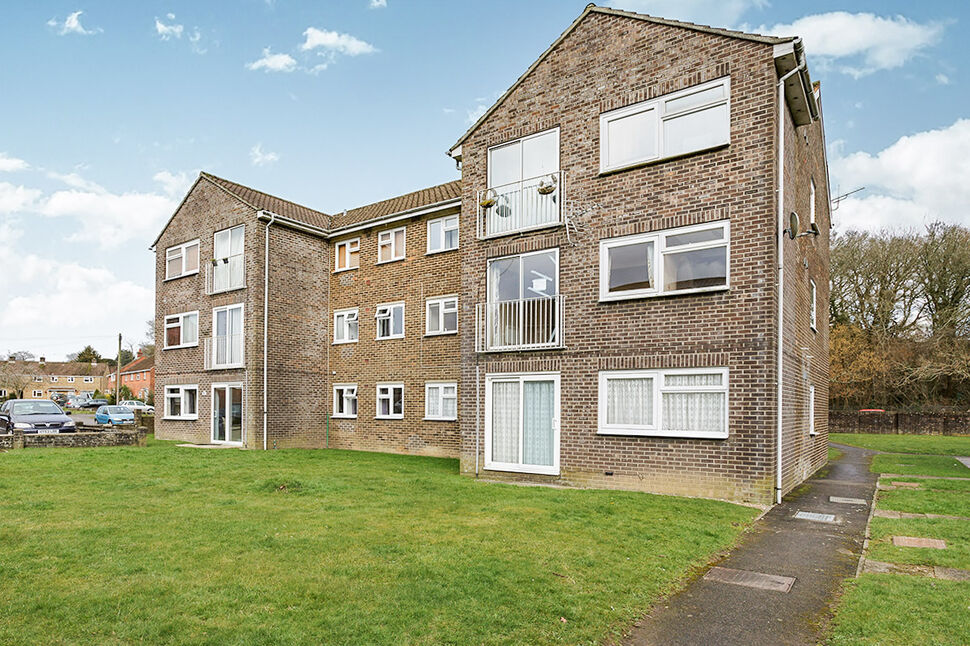 Main image of 1 bedroom Flat to rent, Crombie Close, Waterlooville, Hampshire, PO8