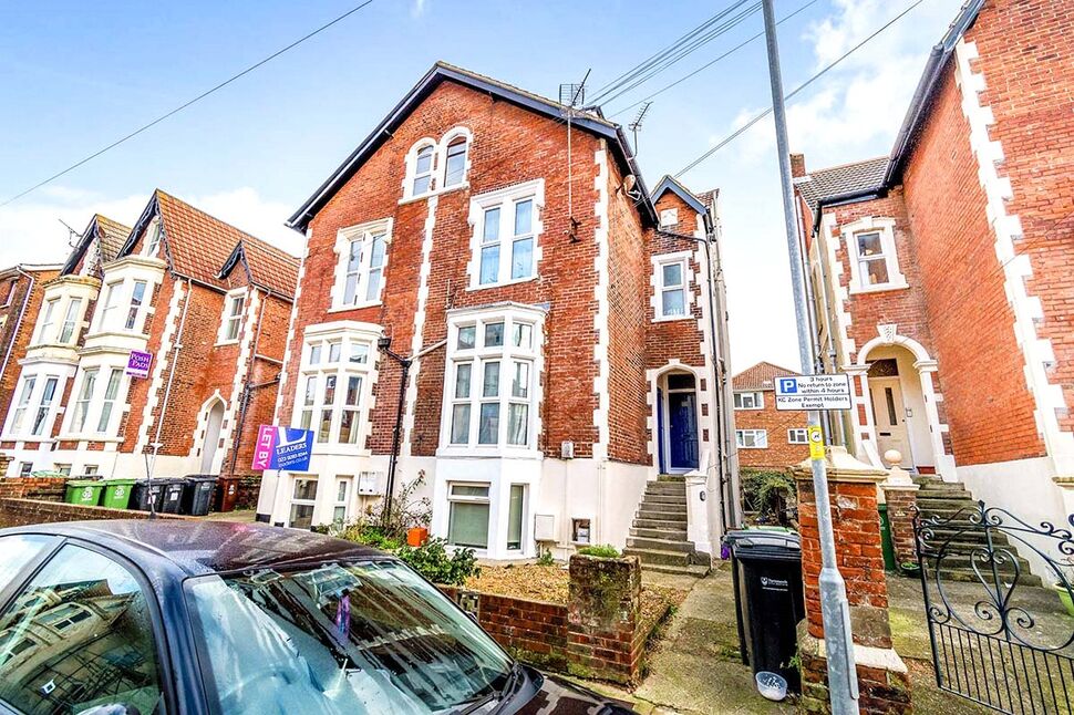 Main image of 1 bedroom  Flat to rent, Shaftesbury Road, Southsea, Hampshire, PO5