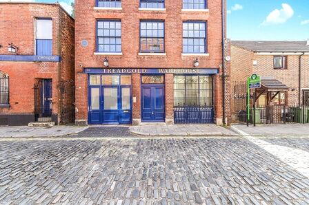 Bishop Street, 3 bedroom  Flat to rent, £2,550 pcm