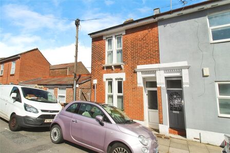 Percy Road, 4 bedroom House to rent, &pound;1,750 pcm