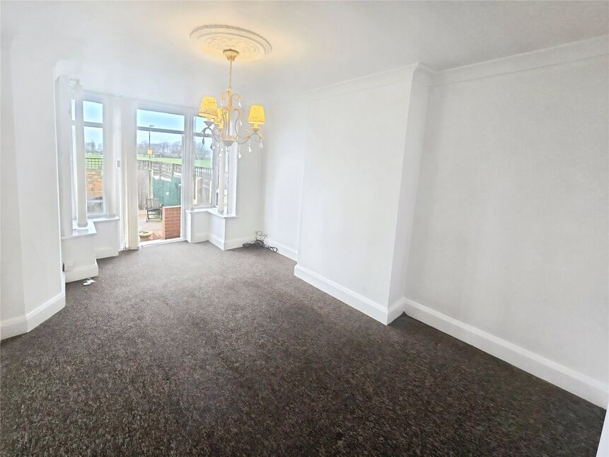 Main image of 2 bedroom  Flat to rent, Northern Parade, Portsmouth, Hampshire, PO2