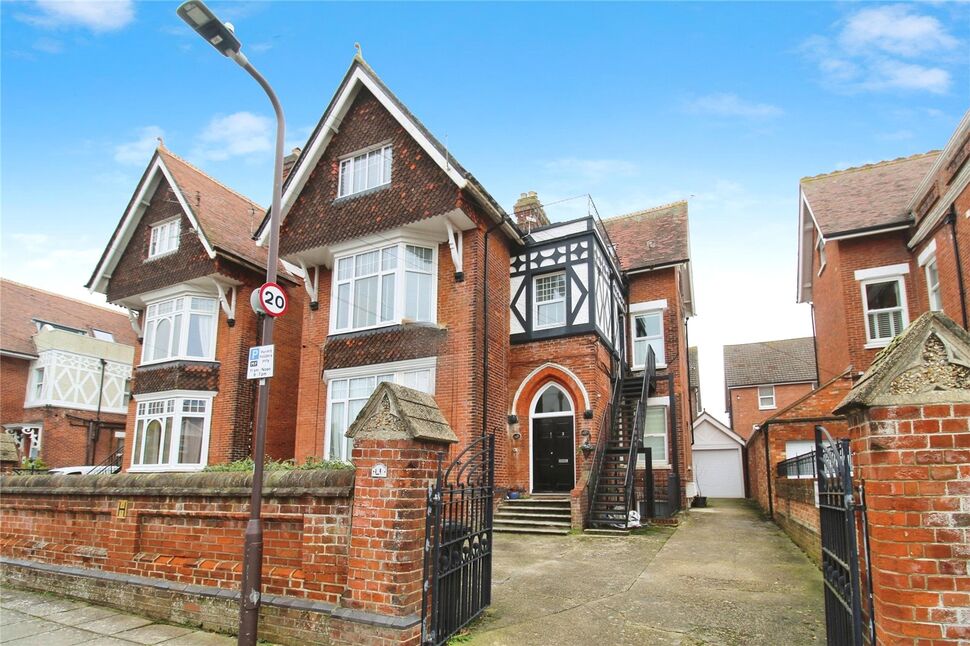 Main image of 2 bedroom Flat to rent, Bruce Road, Southsea, Hampshire, PO4