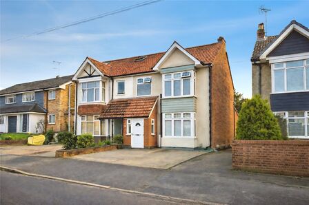 Hillside Avenue, 3 bedroom Semi Detached House for sale, &pound;425,000