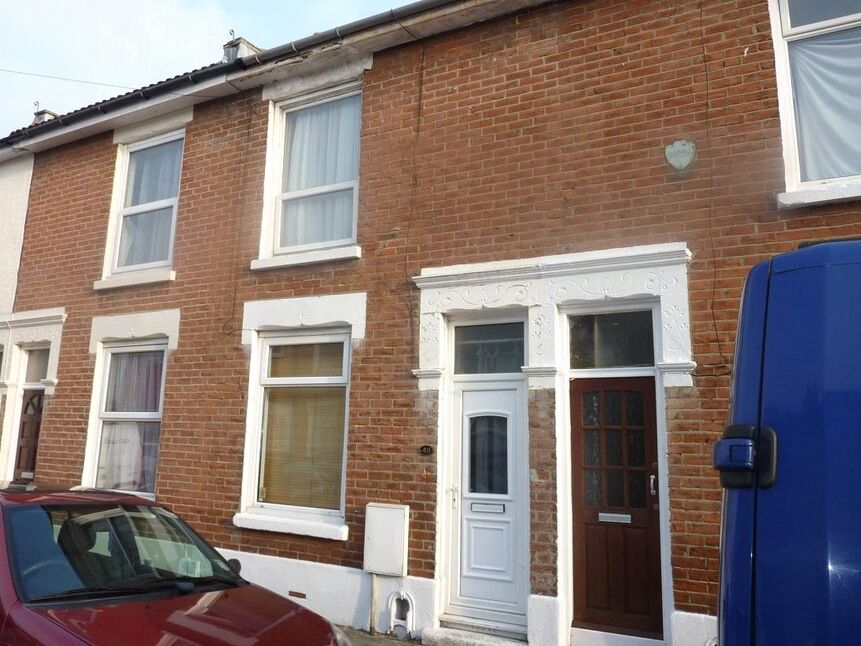 Main image of 2 bedroom Mid Terrace House to rent, Esslemont Road, Southsea, Hampshire, PO4