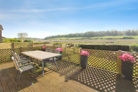 3 bedroom Detached House to rent