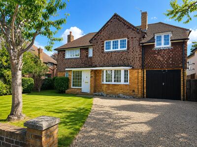 Western Way, 3 bedroom Detached House for sale, &pound;550,000