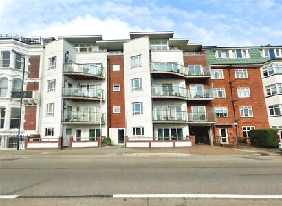 Clarence Parade, 2 bedroom Flat to rent, &pound;1,495 pcm