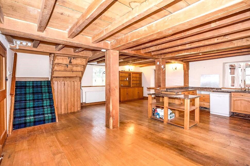 Main image of 2 bedroom Property to rent, Compton, Chichester, West Sussex, PO18