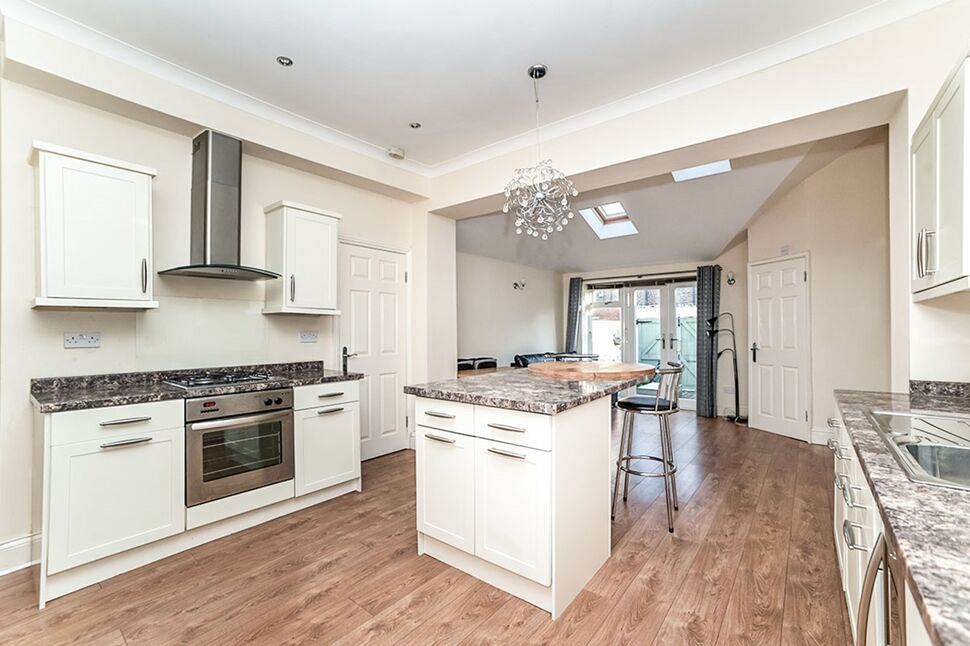 Kitchen / Diner