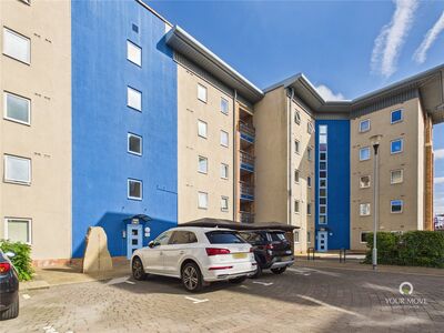 Knightsbridge Court, 2 bedroom Flat to rent, &pound;950 pcm