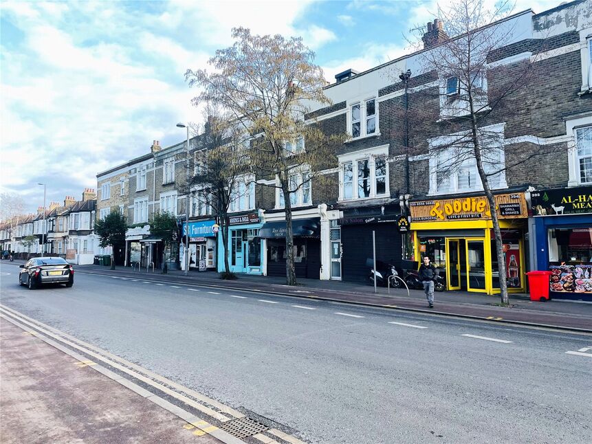 Main image of Flat to rent, Lea Bridge Road, Leyton, London, E10