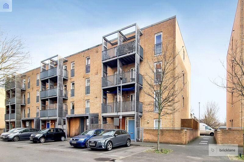 Main image of 2 bedroom Flat to rent, Grantham Road, London, E12