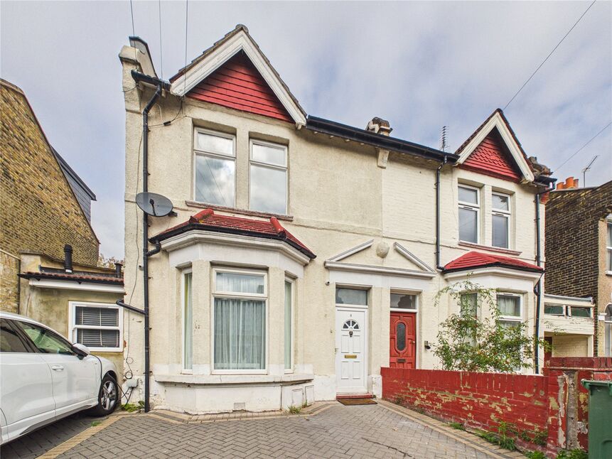 Main image of 2 bedroom Flat to rent, Palamos Road, Leyton, E10