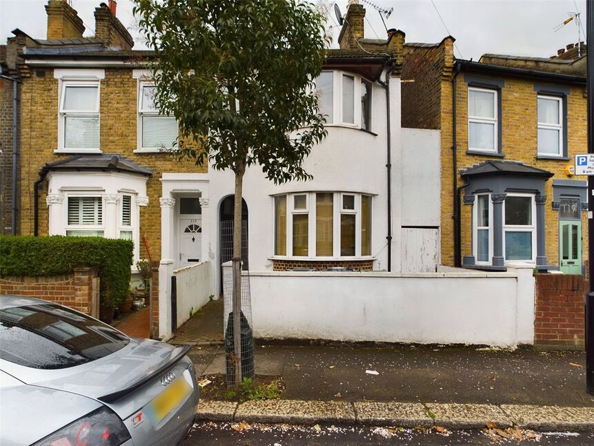 4 bedroom Mid Terrace House for sale, Upton Park Road, Forest Gate